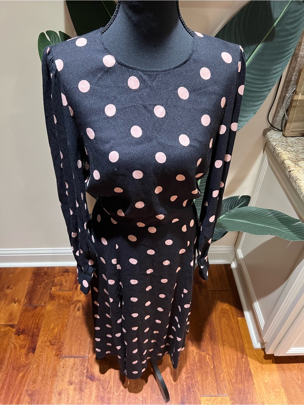 Reformation Creed Long Sleeve Black Polka Dots Dress with Pink Dots 6 - Picture 3 of 9